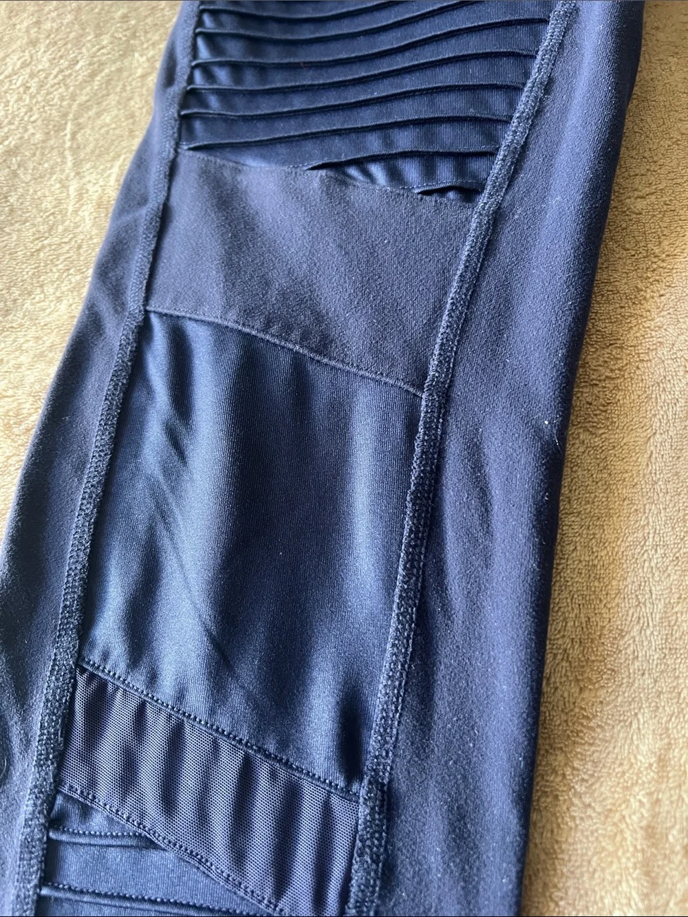 ALO Yoga Navy Ribbed Panel Performance Leggings